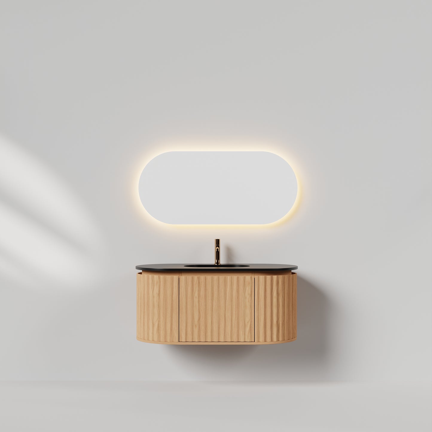 Nordic shape 100 eik med sort matt servant og ledspeil